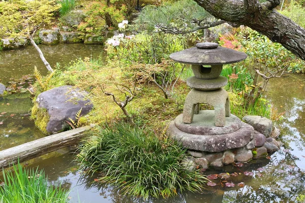 Japanese garden in Nara — Stock Photo, Image