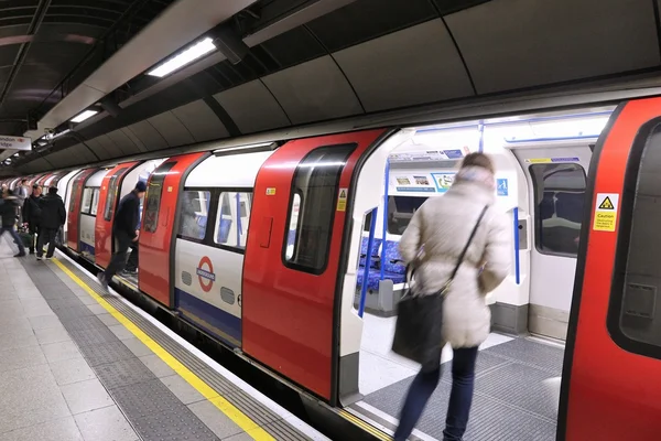 London Tube, Verenigd Koninkrijk — Stockfoto