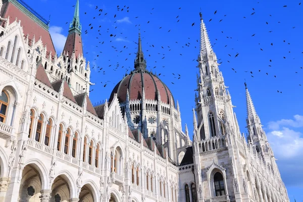 Stará architektura Maďarsko parlament — Stock fotografie