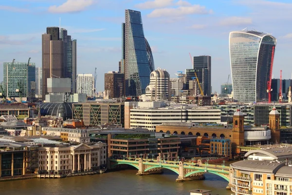 Skyline van Londen - Verenigd Koninkrijk — Stockfoto