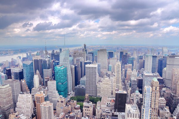 Manhattan aerial view - New York City on a rainy day.