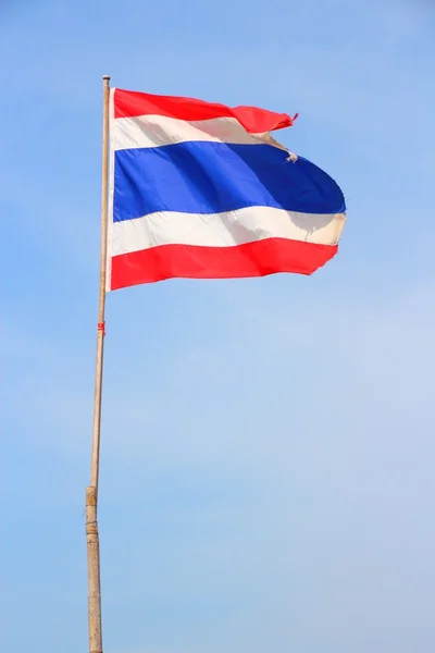 Bandeira tailandesa no vento — Fotografia de Stock