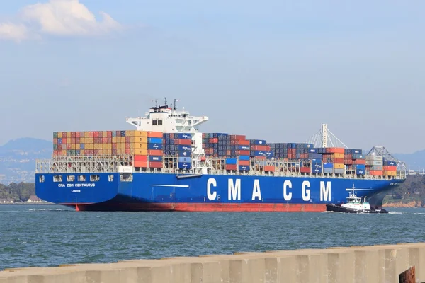 Navio porta-contentores CMA CGM — Fotografia de Stock