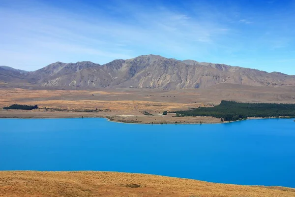 新西兰的性质 坎特伯雷地区的Tekapo湖景观 — 图库照片