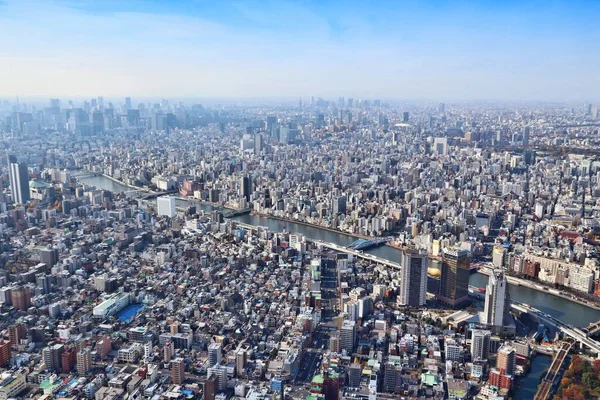 东京的空中景观 有一座高楼的影子 苏美达河 — 图库照片