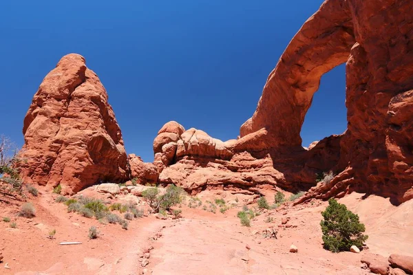 Utah Abd Deki Doğal Manzara Arches Ulusal Parkı Ndaki Pencere — Stok fotoğraf