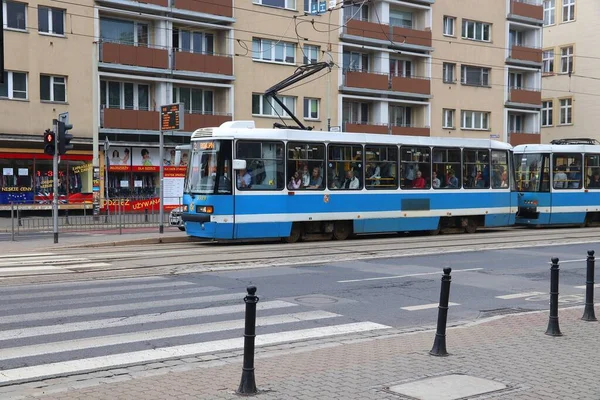 Wroclaw Polónia Maio 2018 Pessoas Andam Eléctrico Urbano Transportes Públicos — Fotografia de Stock