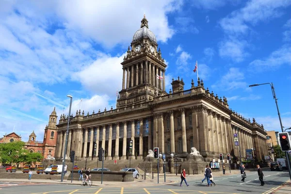 Leeds Reino Unido Julho 2016 Pessoas Visitam Prefeitura Leeds Reino — Fotografia de Stock