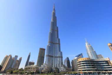 Dubai, BAE - 22 Kasım 2017 Dubai 'deki Burj Halife binası. O, dünyadaki en yüksek binadır. Sahibi Emaar Emlak..