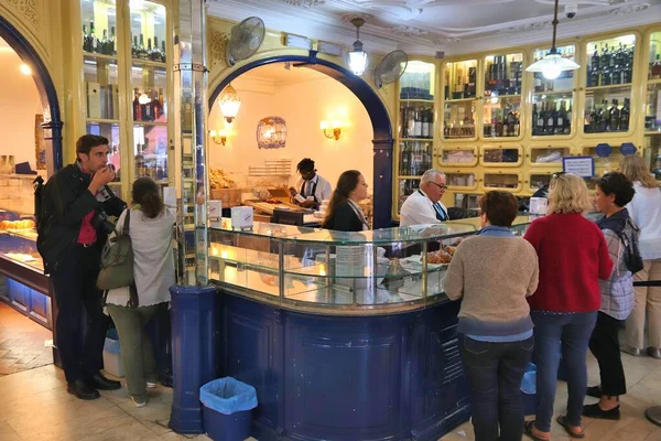 Lisbonne Portugal Juin 2018 Les Gens Visitent Boulangerie Pasteis Belem — Photo