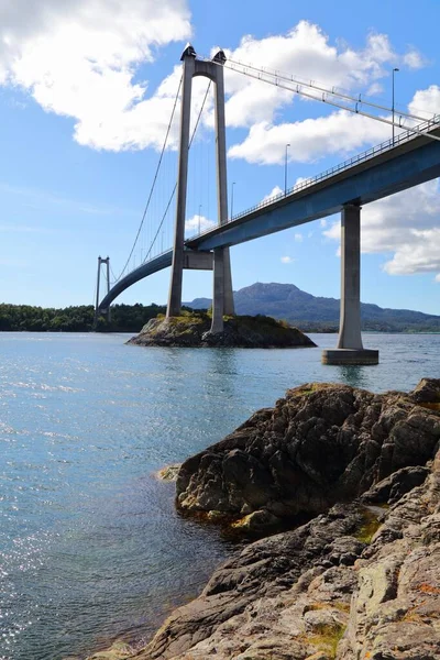Bomlabrua Bridge Норвегії Великий Висячий Міст Частина Трикутника Лінк Trekantsambandet — стокове фото