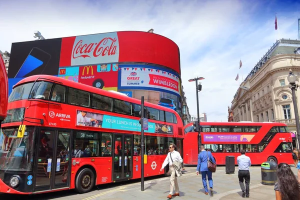 Londres Royaume Uni Juillet 2016 Les Gens Visitent Piccadilly Circus — Photo