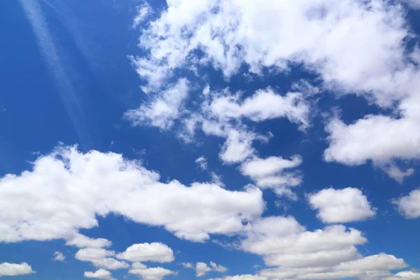 White Clouds Blue Sky Background White Fluffly Clouds Texture — Stock Photo, Image