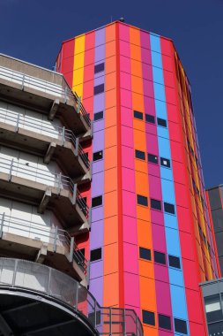 ESSEN, Almanya - 20 Eylül 2020: Essen, Almanya 'daki Duisburg-Essen Üniversitesi kampüsü. Almanya 'nın en büyük 10 üniversitesinden biridir..