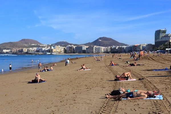 Las Palmas Spain November 2015 People Visit Las Canteras Beach — 스톡 사진