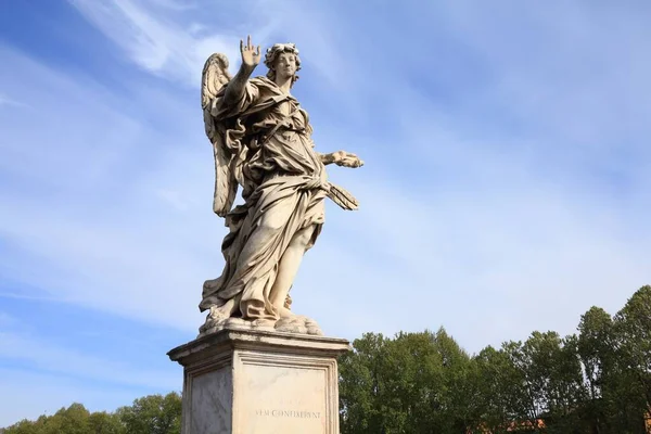 Angel Roma Itália Uma Das Estátuas Ponte Sant Angelo Escultura — Fotografia de Stock