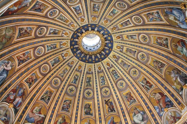 Rome Italy April 2012 Saint Peter Basilica Dome Basilica San — Stock Photo, Image