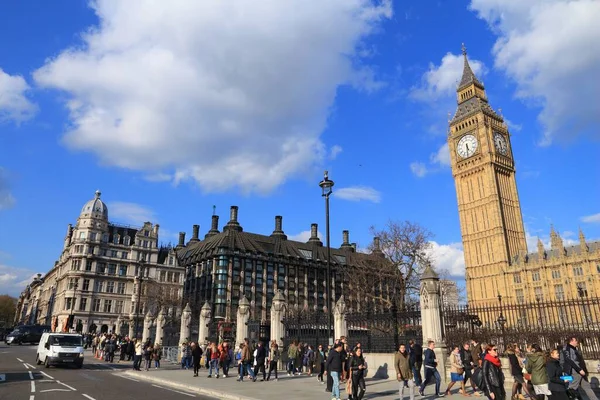 London April 2016 People Visit Big Ben London London Most — Stock Photo, Image