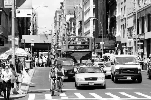 Нью Йорк Сша Июля 2013 Года Велосипедисты Ездят Бродвею Районе — стоковое фото