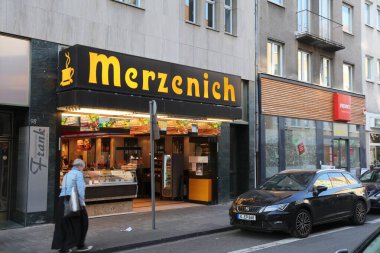 Köln, Almanya 'daki Merzenich pastanesi 22 Eylül 2020' de. Köln, Almanya 'nın en kalabalık 4. şehridir..
