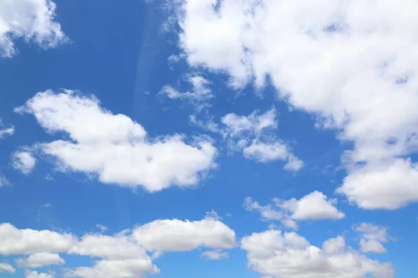 Nubes Blancas Fondo Cielo Azul Textura Nubes Blancas Onduladas — Foto de Stock