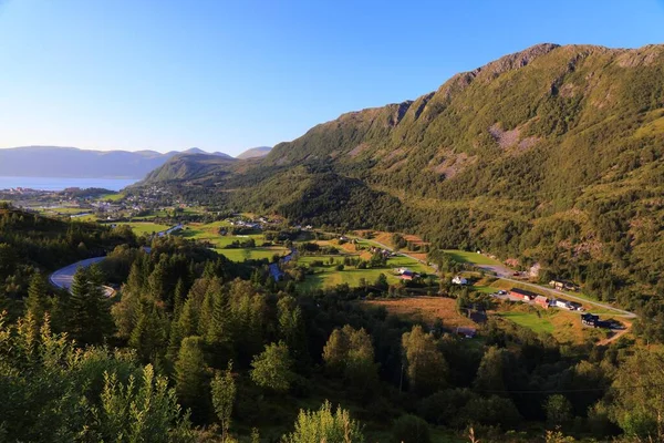 Norvegia Paesaggio Rurale Aheim Città Nel Comune Vanylven — Foto Stock