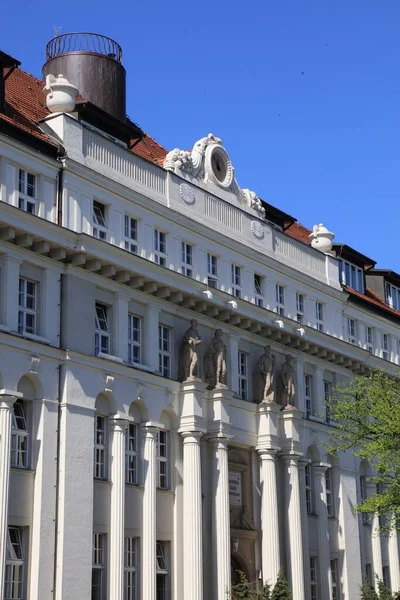 Město Gliwice Polsku Budova Zemského Správního Soudu Polsky Wojewodzki Sad — Stock fotografie