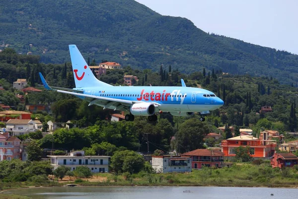Corfu Greece Junho 2016 Jetairfly Boeing 737 700 Chega Aeroporto — Fotografia de Stock