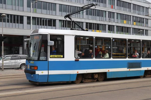 Wroclaw Polónia Maio 2018 Pessoas Andam Eléctrico Urbano Transportes Públicos — Fotografia de Stock