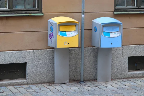 Stockholm Svédország August 2018 Postafiók Stockholmban Svédországban Postnord Svédország Dánia — Stock Fotó