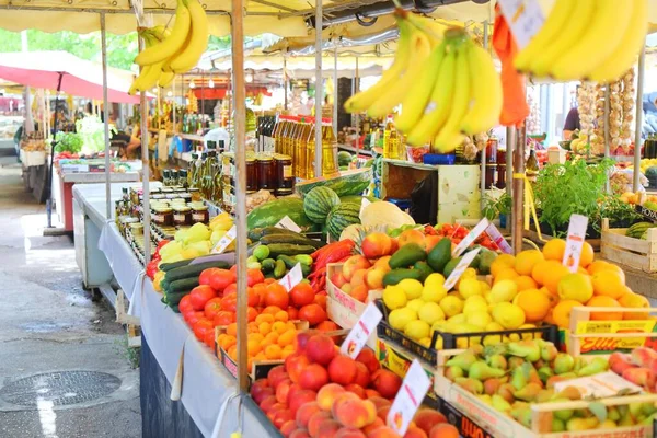 Trogir Croazia Giugno 2021 Frutta Verdura Locale Mercato Alimentare Trogir — Foto Stock