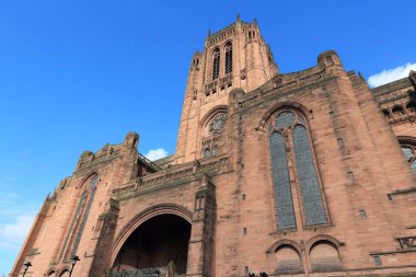 İngiltere Kilisesi. Liverpool Katedrali, İngiltere. Gotik Uyanış simgesi.