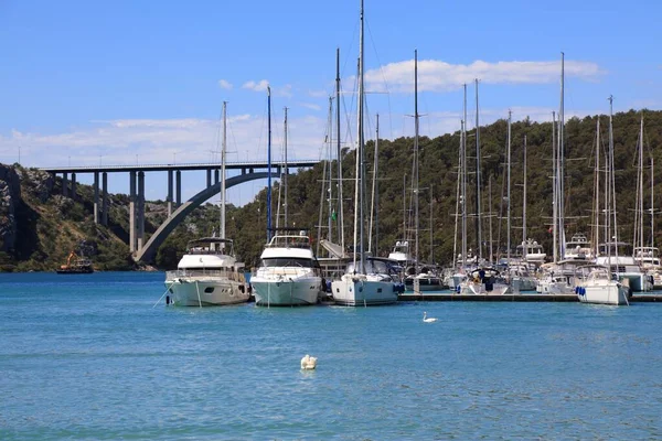 Skradin Croatia Temmuz 2021 Skradin Aci Marina Demir Atmış Yelkenliler — Stok fotoğraf