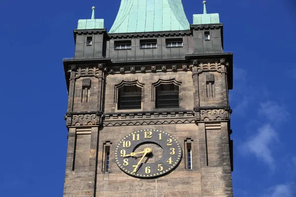 ドイツのケムニッツ市 ドイツのザクセン州 ネオマルクト広場 新市庁舎 Neues Rathaus — ストック写真