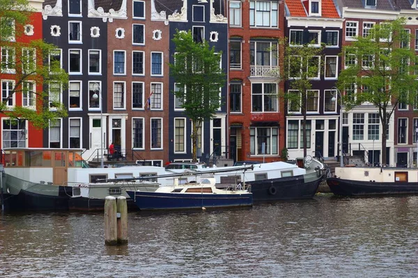 Hausboote Vor Anker Amsterdam Niederlande Ufer Der Amstel — Stockfoto
