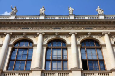 Viyana Üniversitesi, Avusturya - Yükseköğretim bina. Eski şehir Unesco Dünya Mirası olduğunu.