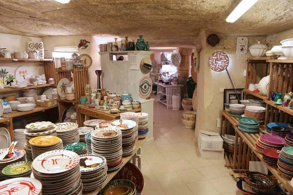 Grottaglie Italy June 2017 Traditional Ceramics Handicraft Shop Grottaglie Italy — Stock Photo, Image