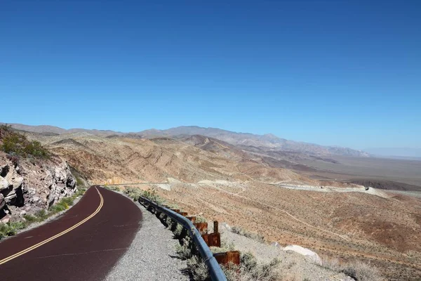 Death Valley Üres Útvonal Kaliforniai Mojave Sivatagban Amerikai Festői — Stock Fotó