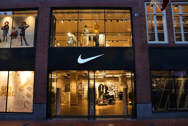 Amsterdam Países Bajos Diciembre 2018 Tienda Moda Deportiva Nike Amsterdam — Foto de Stock