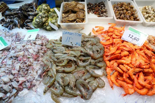 Mercado Peixe Mercado Boqueria Barcelona Espanha Alimentos Frescos Para Mar — Fotografia de Stock