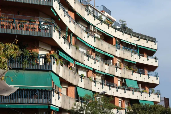 Barrio Residencial Barcelona Balcones Edificio Apartamentos Genérico Barcelona España —  Fotos de Stock