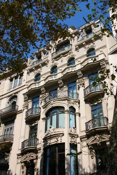 Barcelona Rambla Boulevard Architektur Apartmenthäuser Neben Ramblas Barcelona — Stockfoto