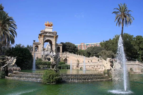 西班牙巴塞罗那的Ciutadella公园 巴塞罗那名胜古迹公园 — 图库照片