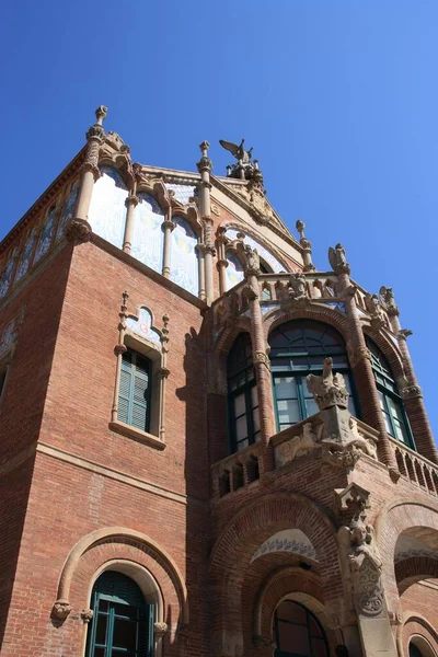 ユネスコ世界遺産に登録されているバルセロナのランドマーク サンタ クルーズ サンパウ近代建築 — ストック写真