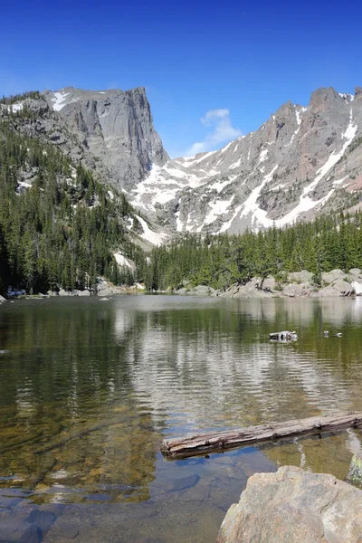 Dream Lake, Montanhas Rochosas — Fotografia de Stock
