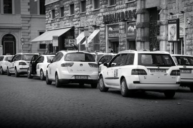 Taksiler Roma, İtalya