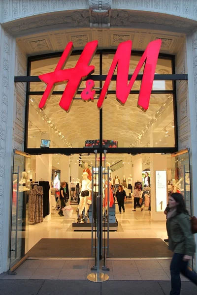 H ve M mağaza — Stok fotoğraf