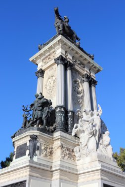 Madrid Anıtı