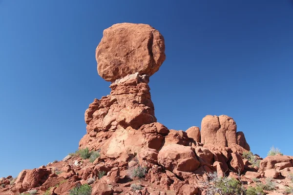 Roca equilibrada — Foto de Stock