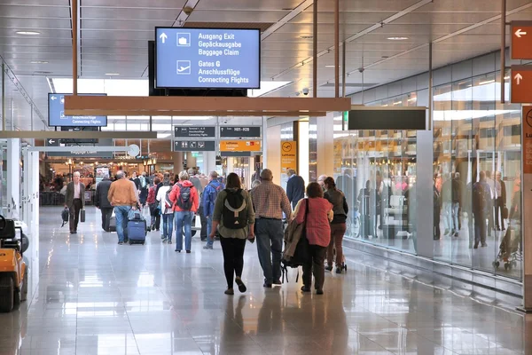 Аеропорт Мюнхен, Німеччина — стокове фото